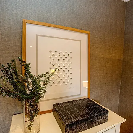Maran Apartment *