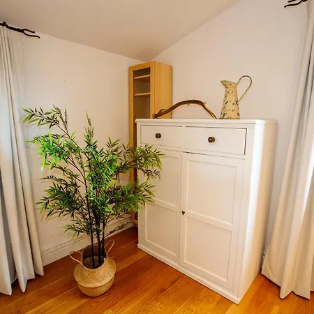 Maran Apartment